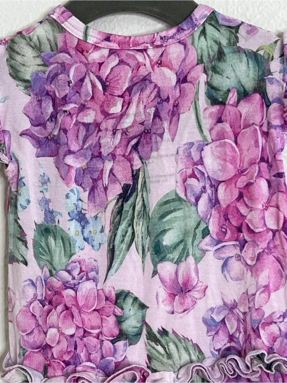 Bums & Roses Baby Girls Purple Floral One-Piece Romper size 6-9 months